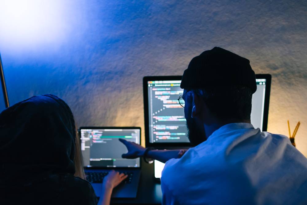 Desarrollo de software mediante outsourcing.